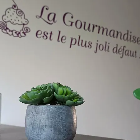 Les Azalées 68 M2 3 étoiles Apartamento